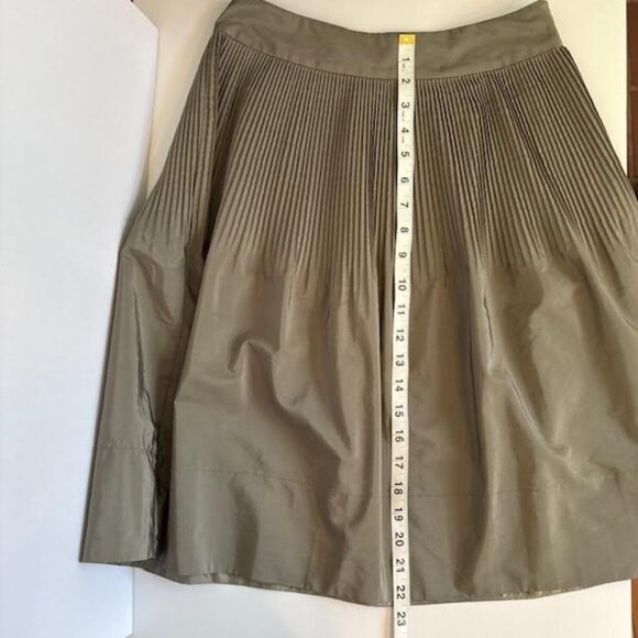 Banana Republic Gray/Silver MIDI SKIRT size 0 - Picture 8 of 8